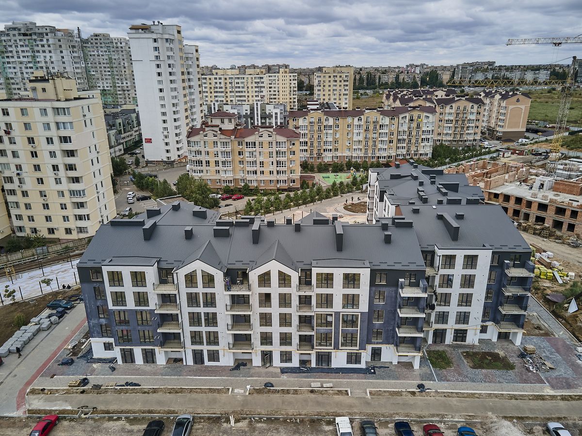 Чайка Люкс1 (Сахарова, 52в)