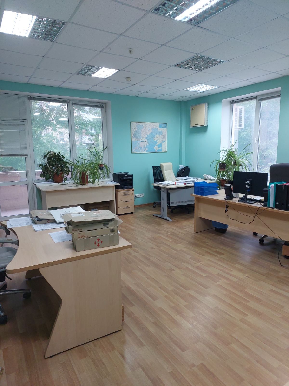 Commercial space on Akademichna Street
