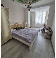 Квартира на Французський бульвар вул