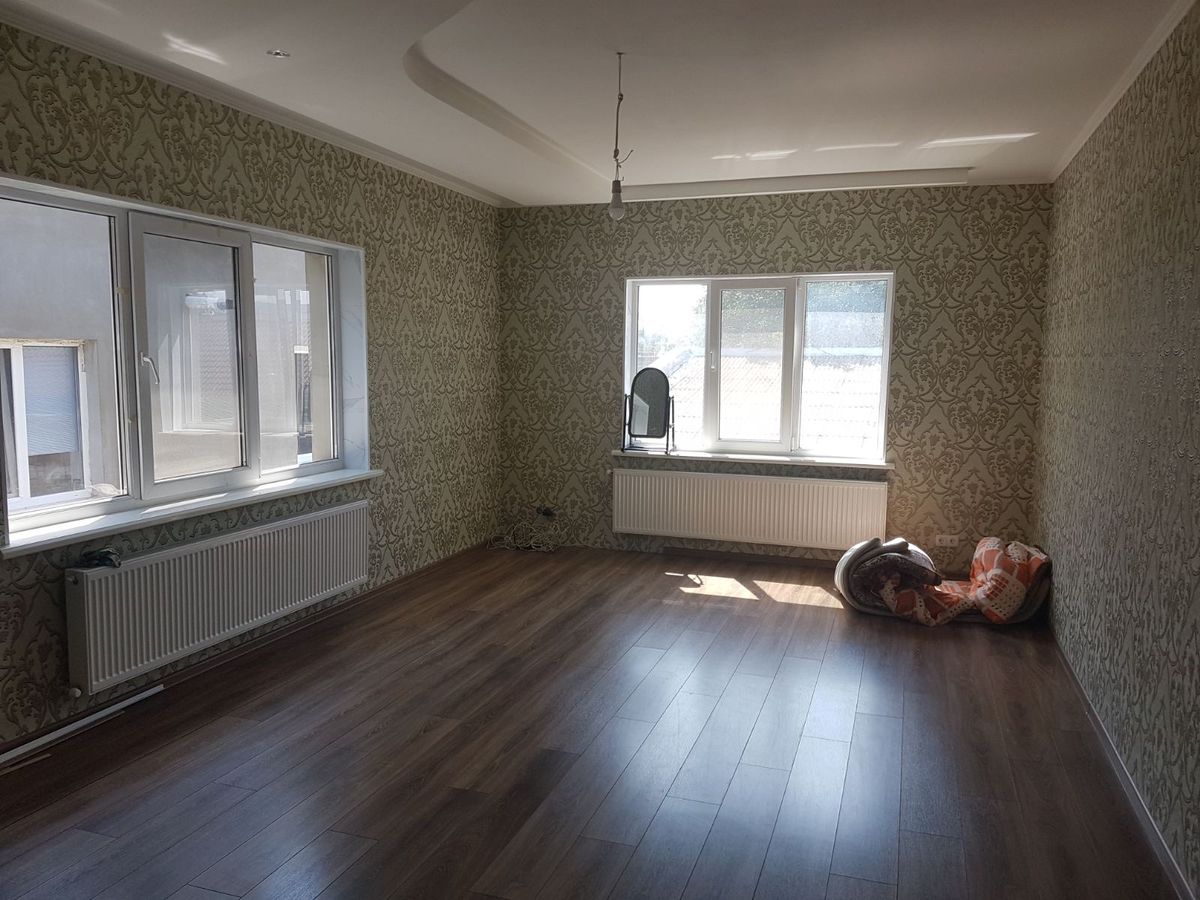Apartment on Raduzhnaya Street