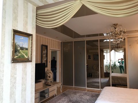 Apartment on Svetly Lane