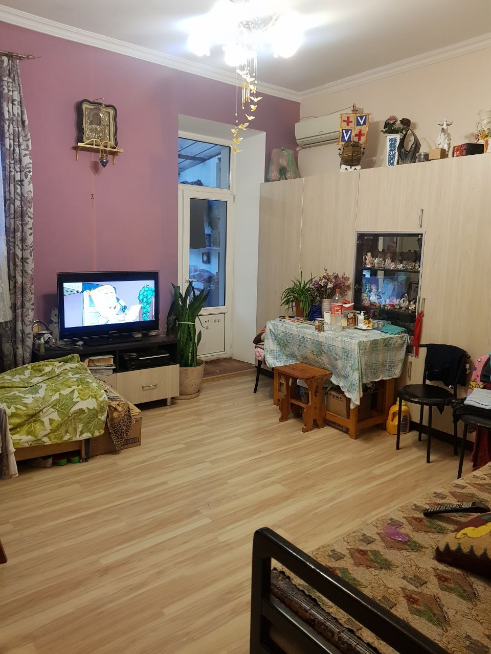 Продам квартиру на Катерининська вул.