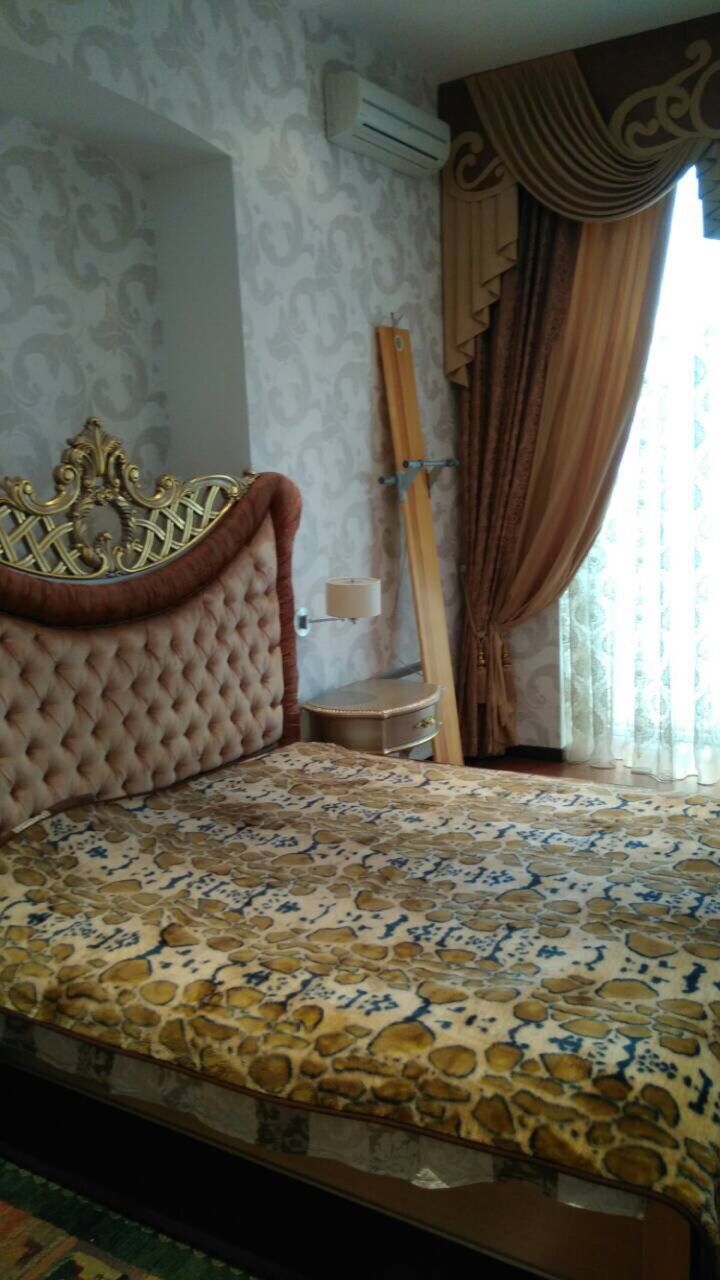 Квартира на Екатериниская ул