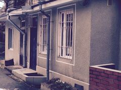 Apartment on Kateryninska Street