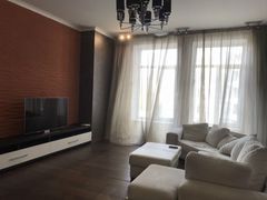 Квартира на Лідерсівському бульварі.