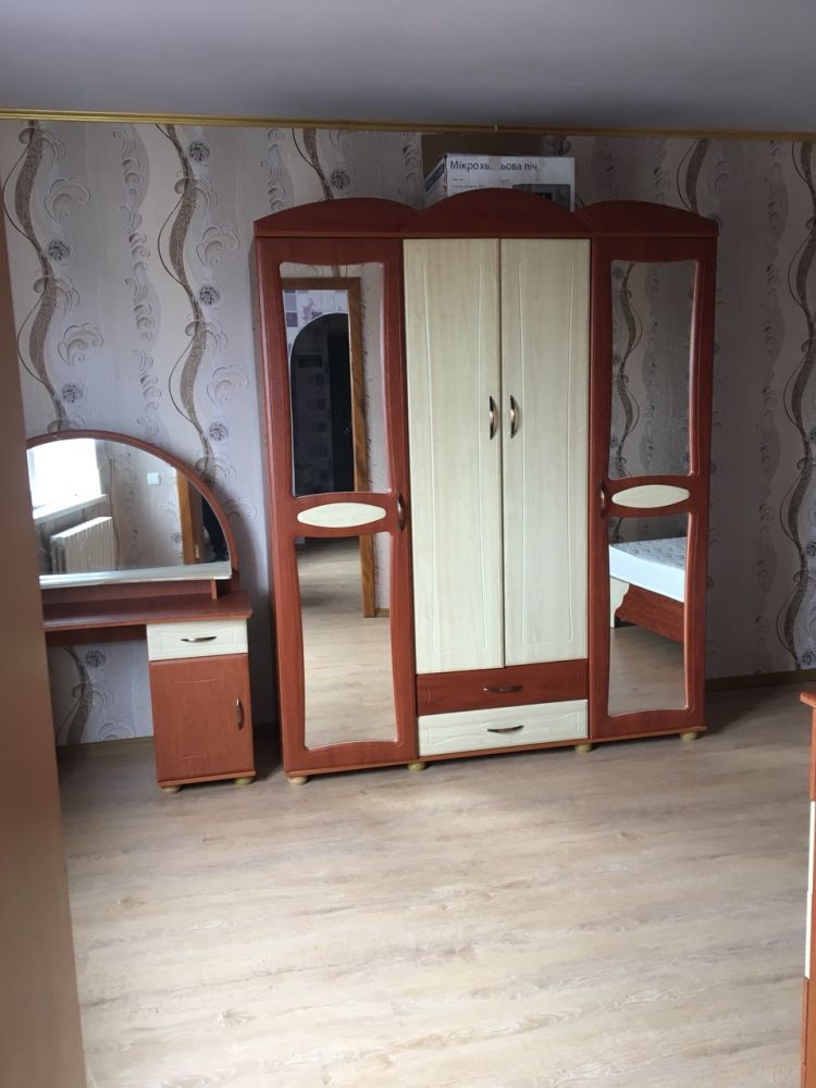 Квартира на Дністровська вул.