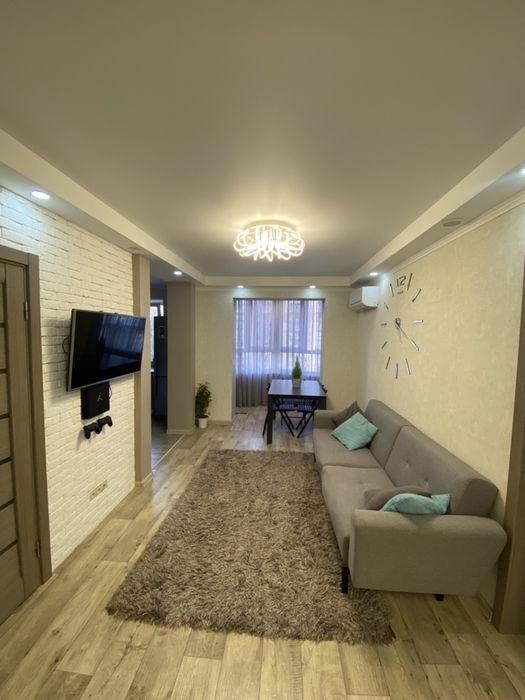 Apartment on Yevhen Chykalenko Street