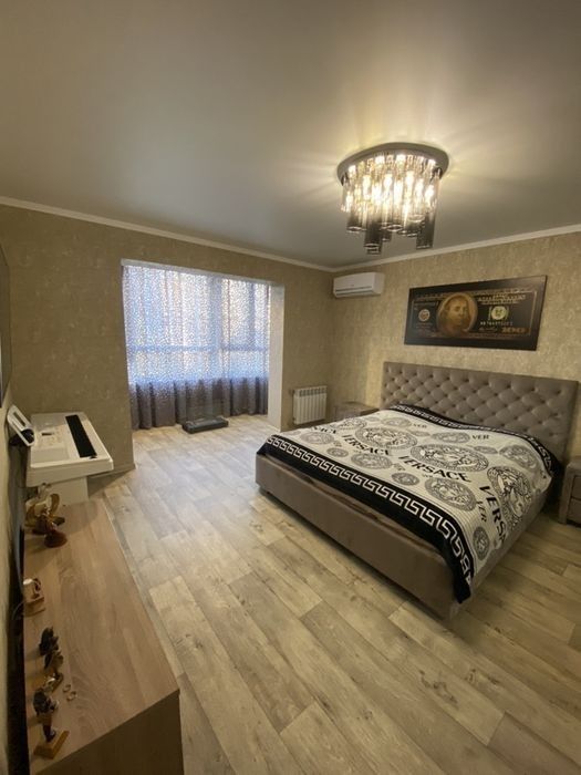 Apartment on Yevhen Chykalenko Street