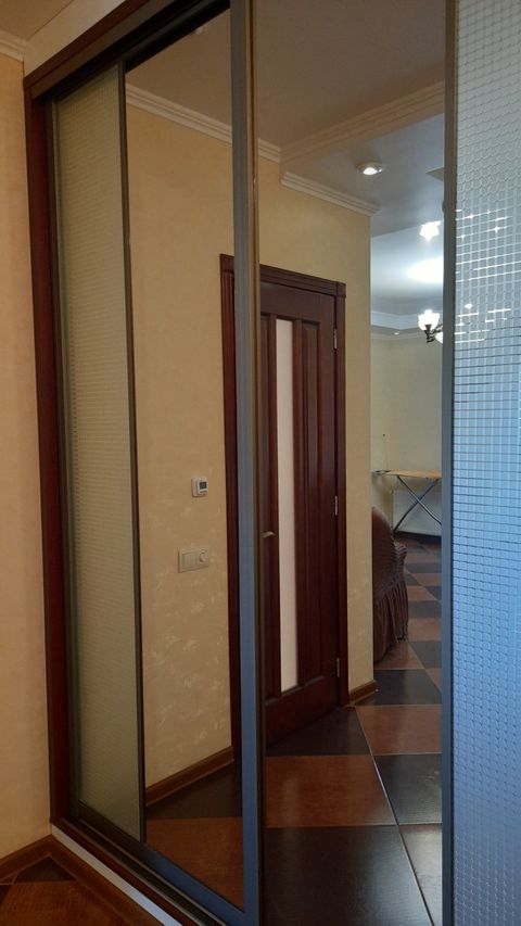 Apartment on Klenovaya Street