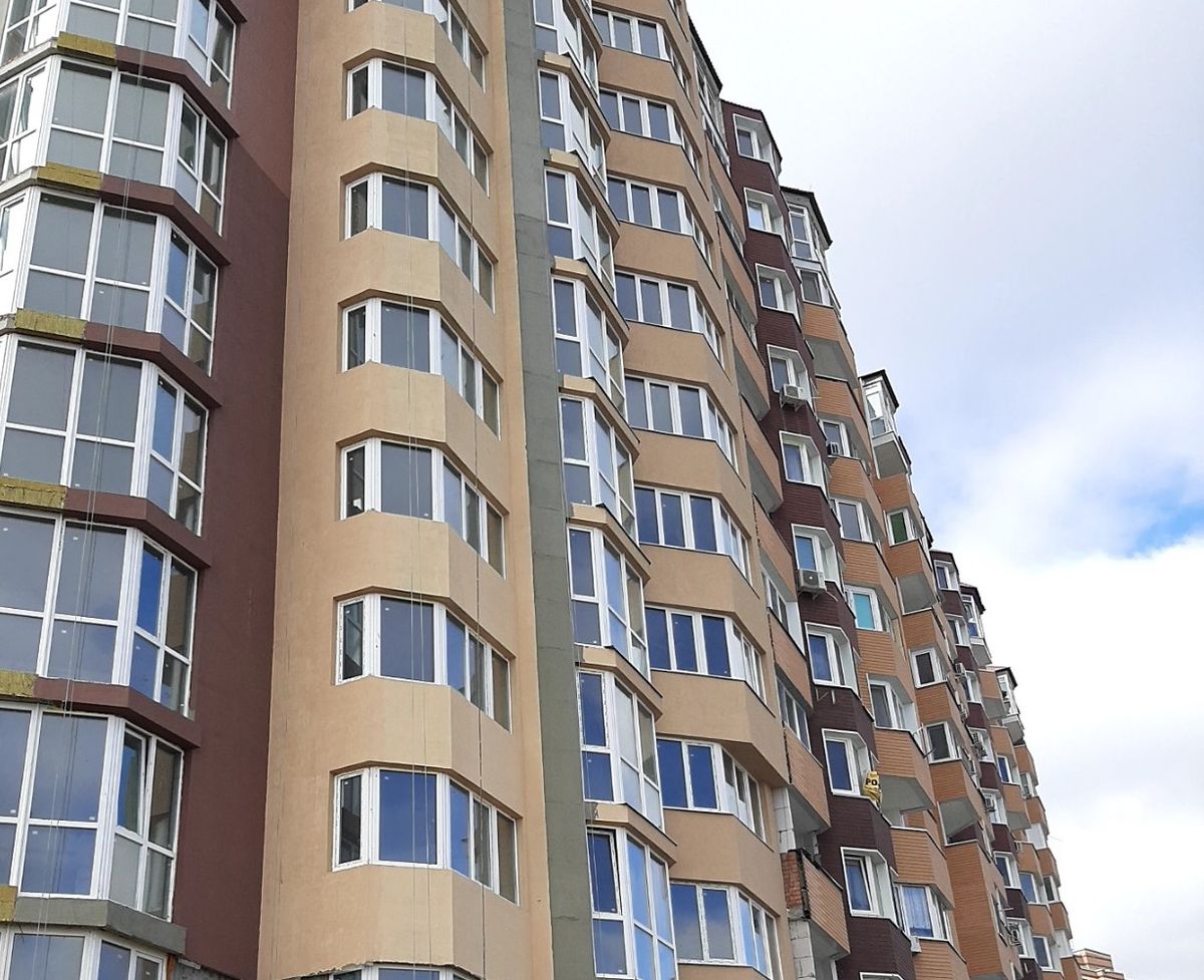 Apartment on Shkilna Street