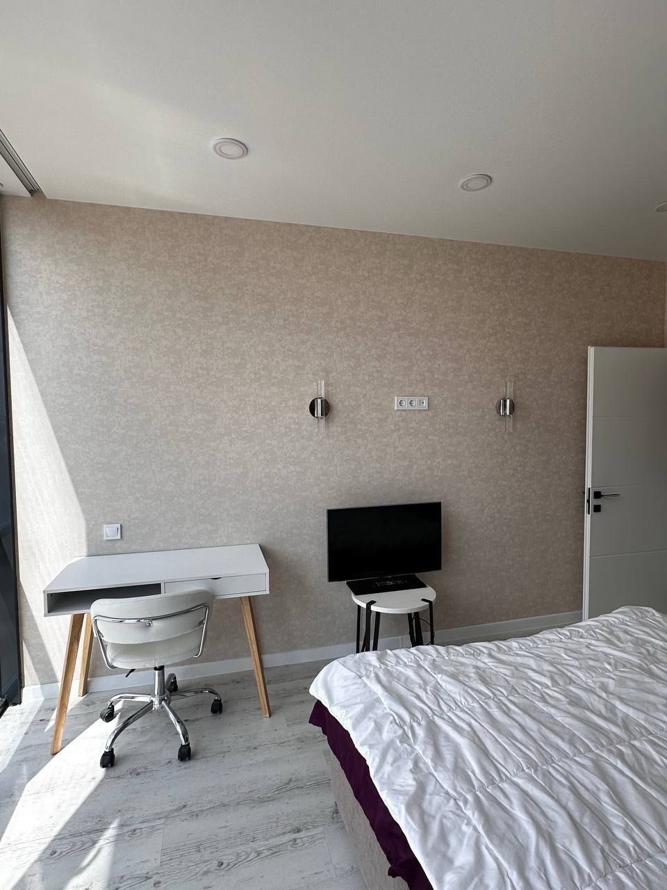 Apartment by the sea in a newly completed building