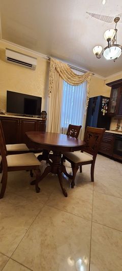 3-bedroom apartment for sale on Chepyga Atamana Street