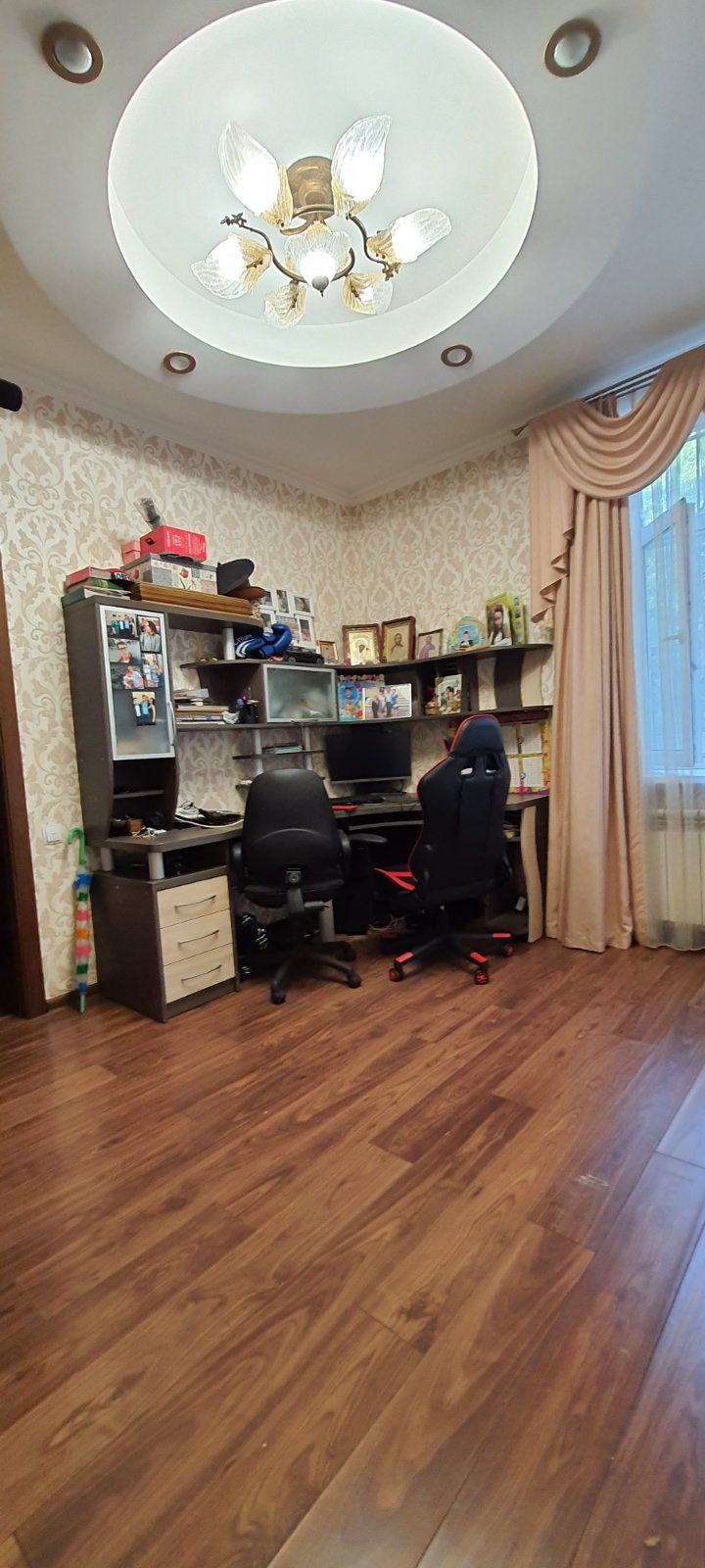 3-bedroom apartment for sale on Chepyga Atamana Street