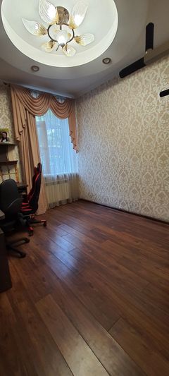 3-bedroom apartment for sale on Chepyga Atamana Street
