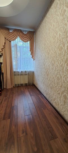 3-bedroom apartment for sale on Chepyga Atamana Street
