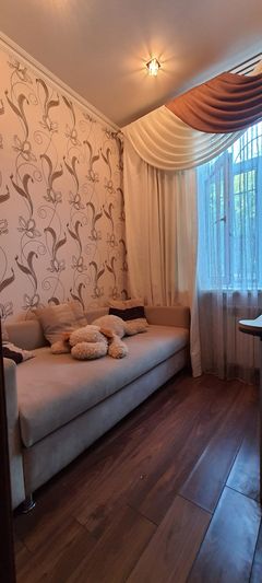 3-bedroom apartment for sale on Chepyga Atamana Street