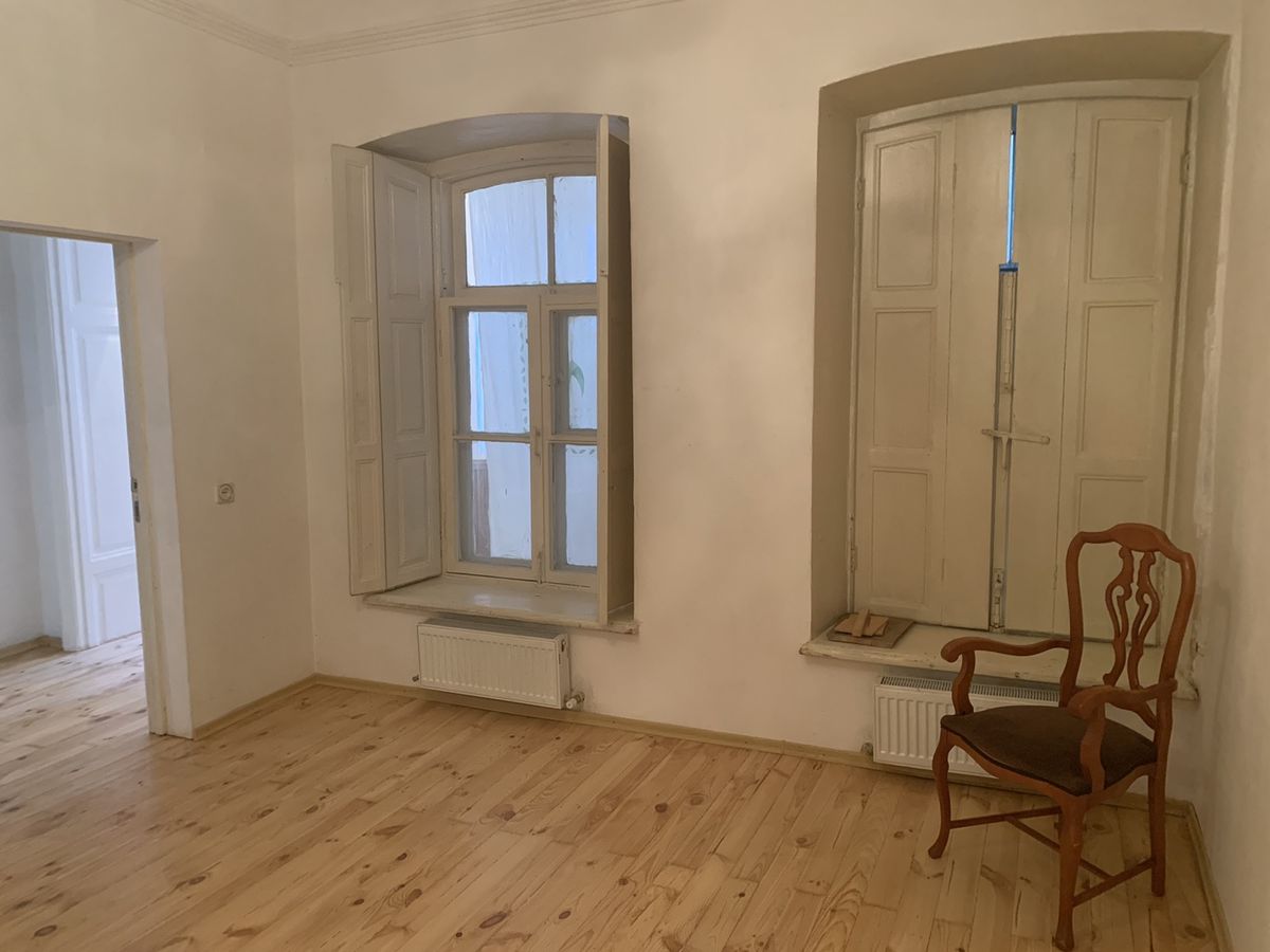 Apartment on Novoselsky Street