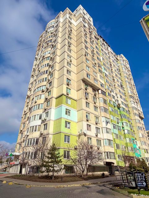2-bedroom apartment in the European residential complex