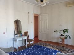 Apartment on Starokinniy Lane