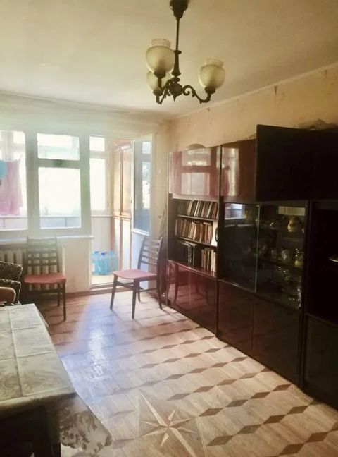 Квартира на проспекті Небесної Сотні