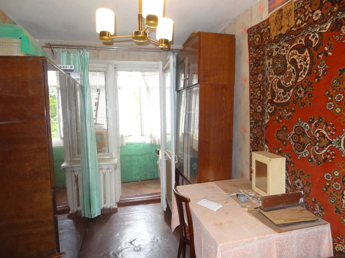 Apartment on Akademika Glushka Street