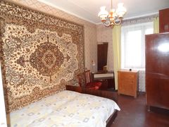 Apartment on Akademika Glushka Street
