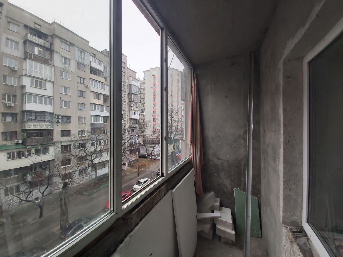 apartment on Staroreznichna Street