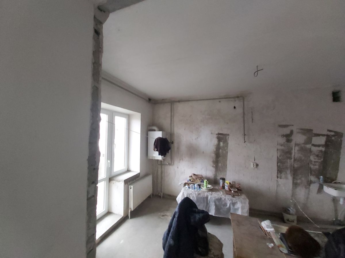apartment on Staroreznichna Street