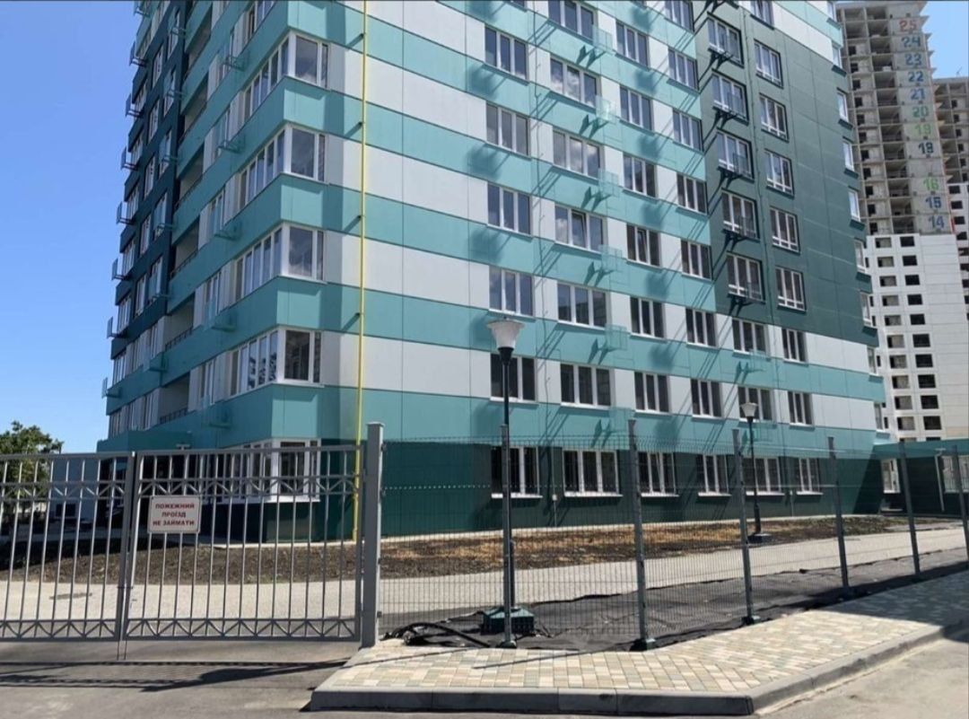 Квартира на Жаботинського вул.