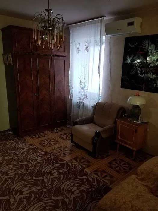 Квартира на Крымском бульваре ул.