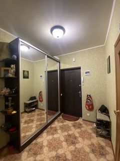 Apartment in the Raduzhny neighborhood, on