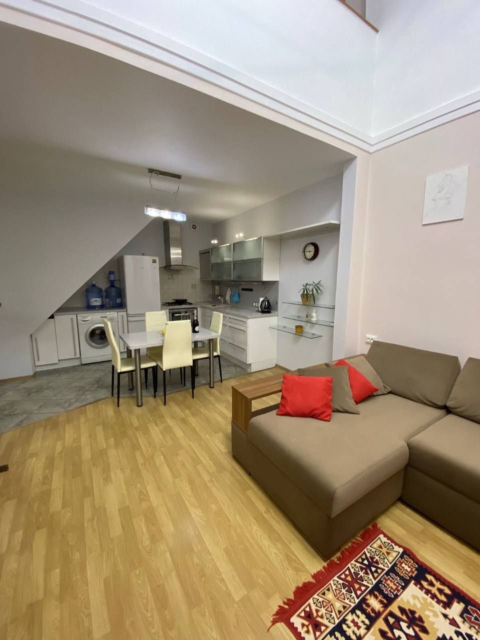 Apartment on Zhukovsky Street