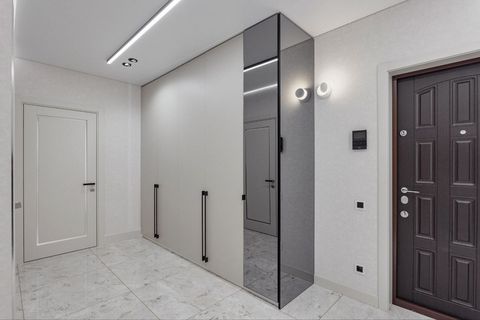 For sale: 2-bedroom apartment with high-end renovations in 49 Zhemchuzhina (Arhitektorskaya)