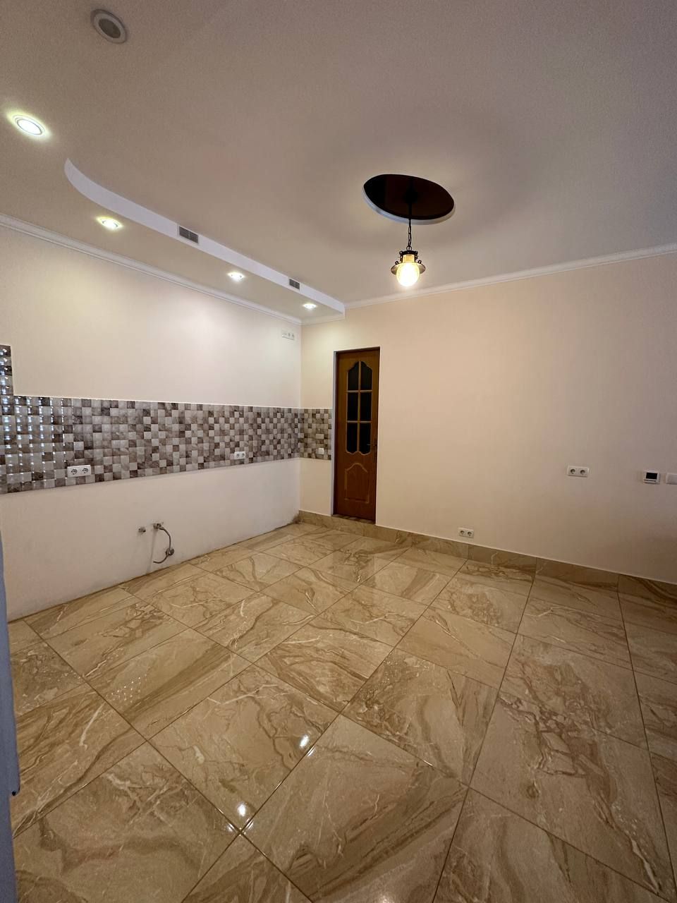 Apartment on Malaya Arnautskaya Street