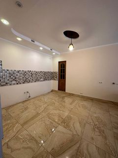 Apartment on Malaya Arnautskaya Street