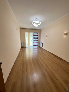Apartment on Malaya Arnautskaya Street