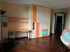 apartment on Shevchenko Avenue