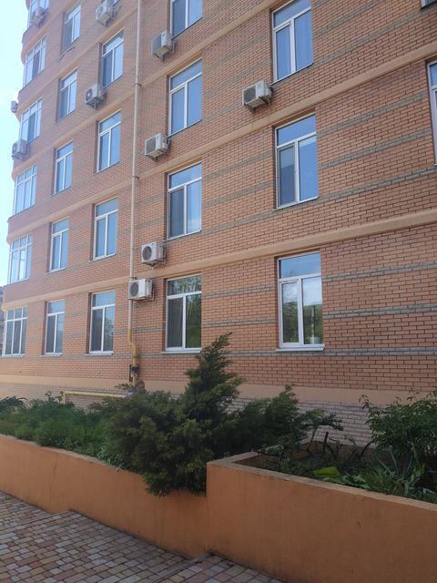 One-bedroom apartment on Lyustdorfskaya Road