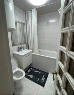 Apartment on Pionerskaya (Akademicheskaya)