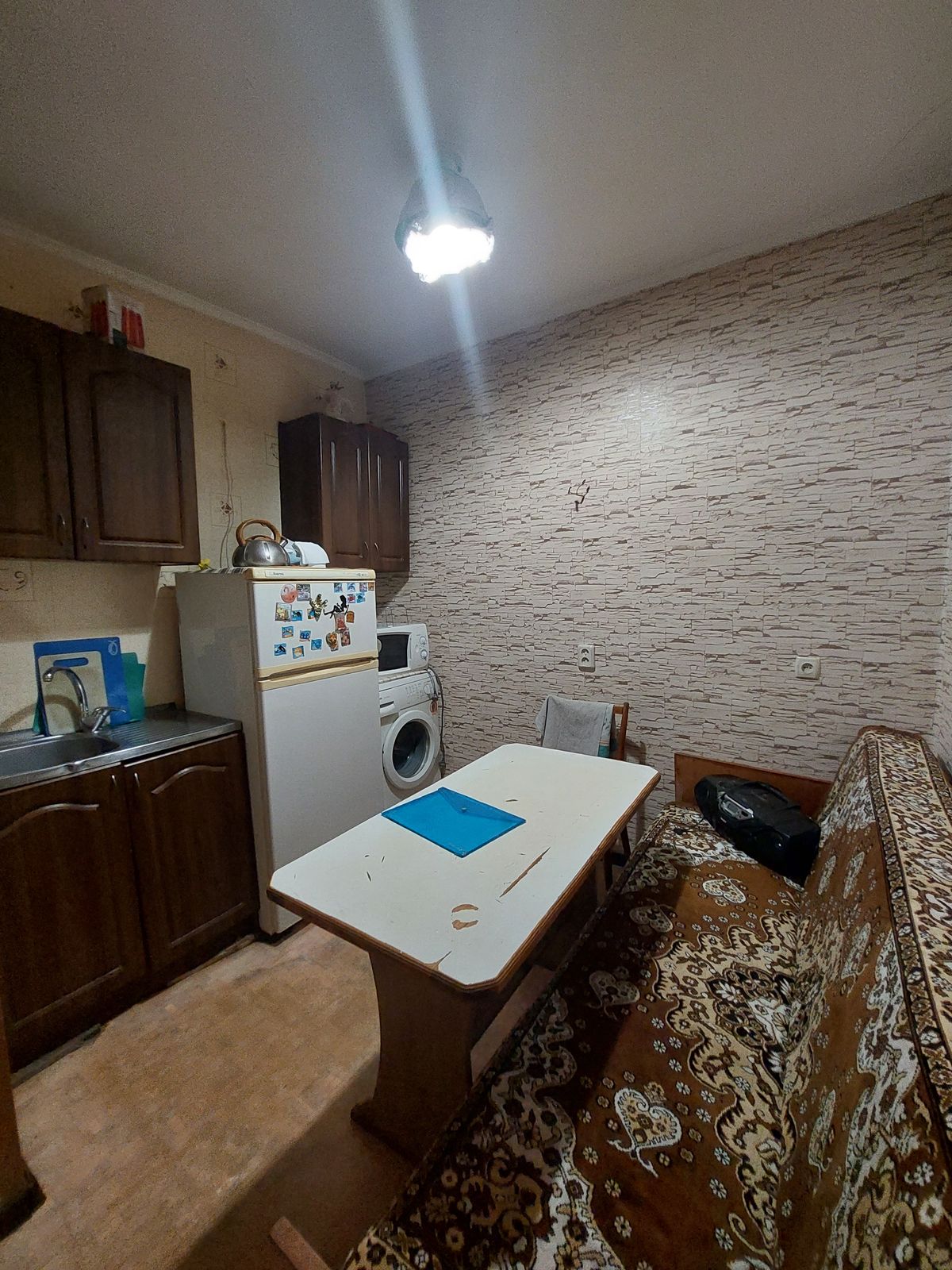 Apartment on Serednya Street