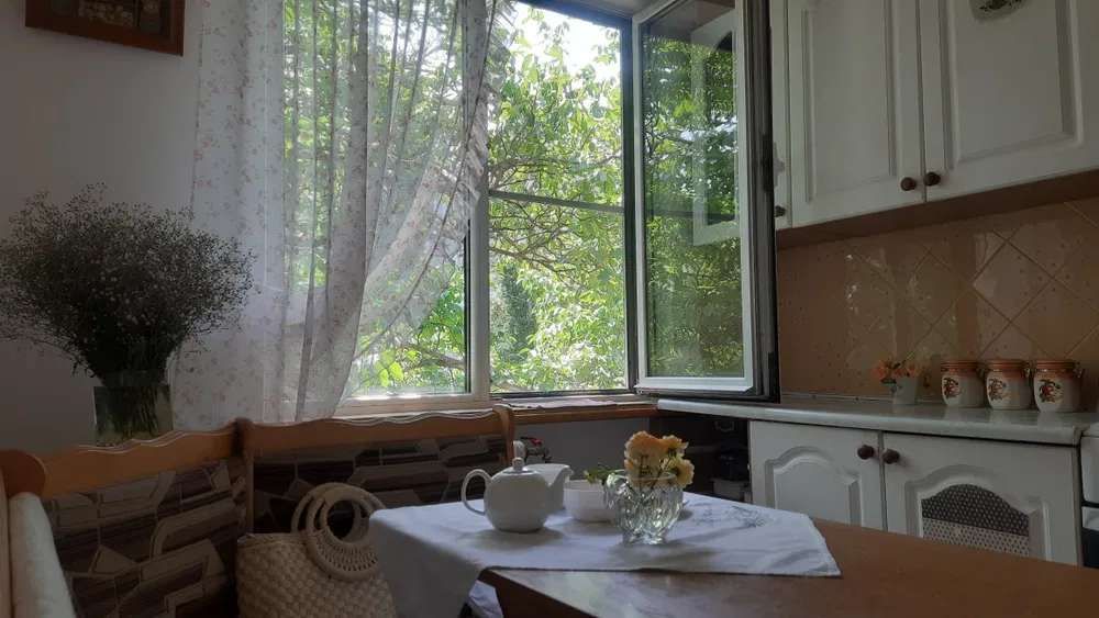 Apartment on Marshal Zhukov Street