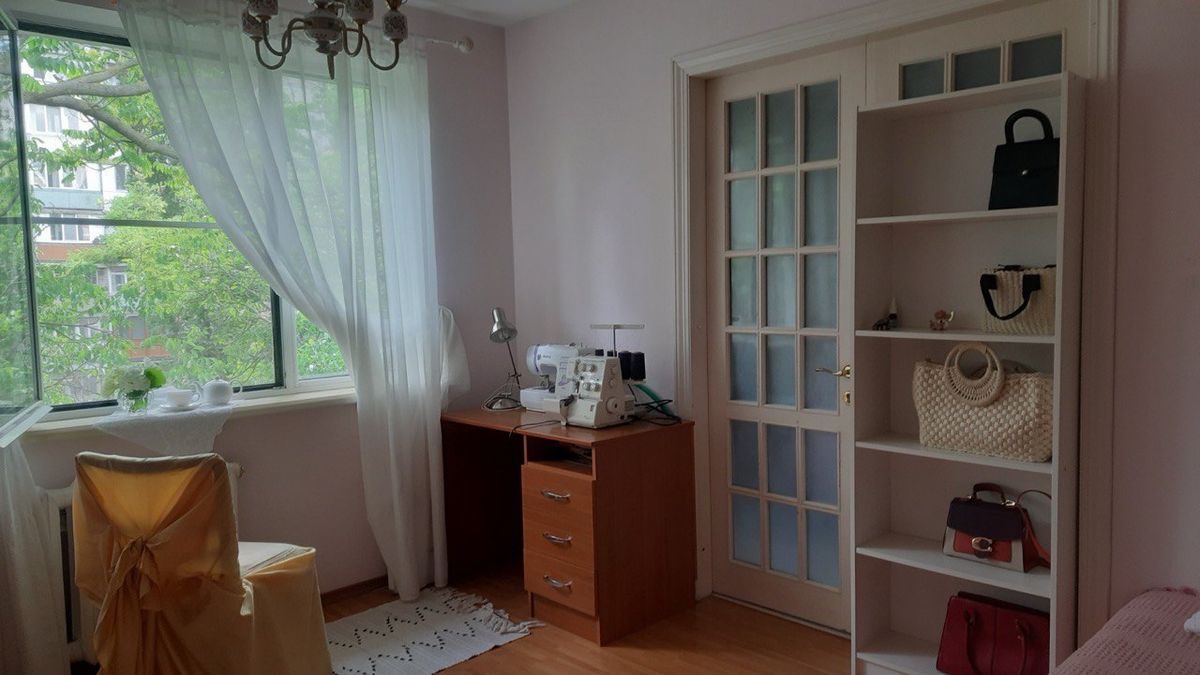Apartment on Marshal Zhukov Street