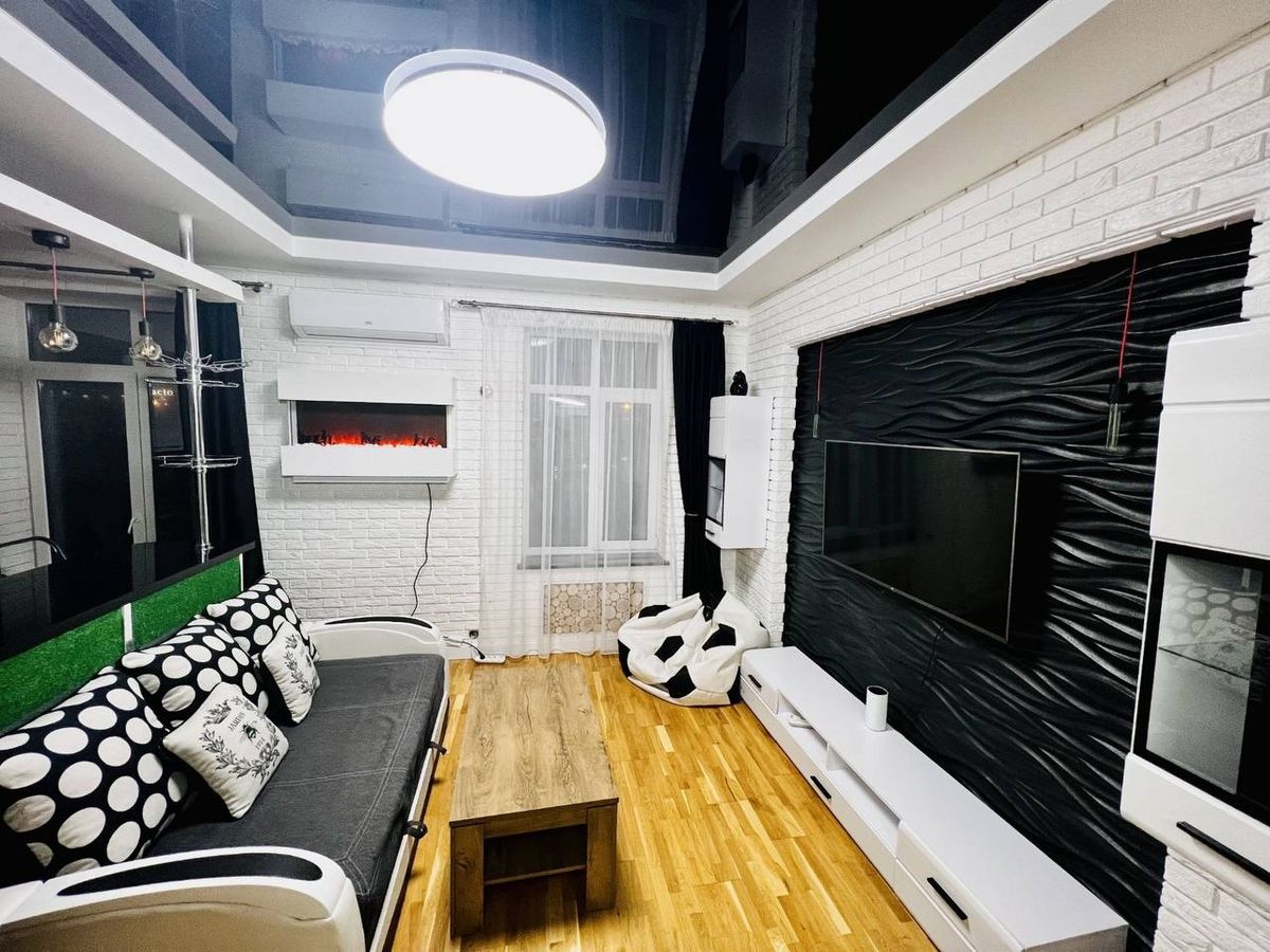 Apartment for sale in the Avtorsky Kvartal residential complex
