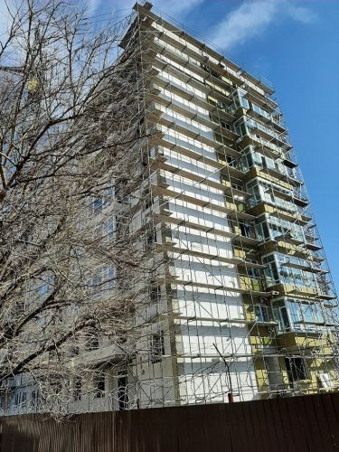 Apartment on Oistrakh Street