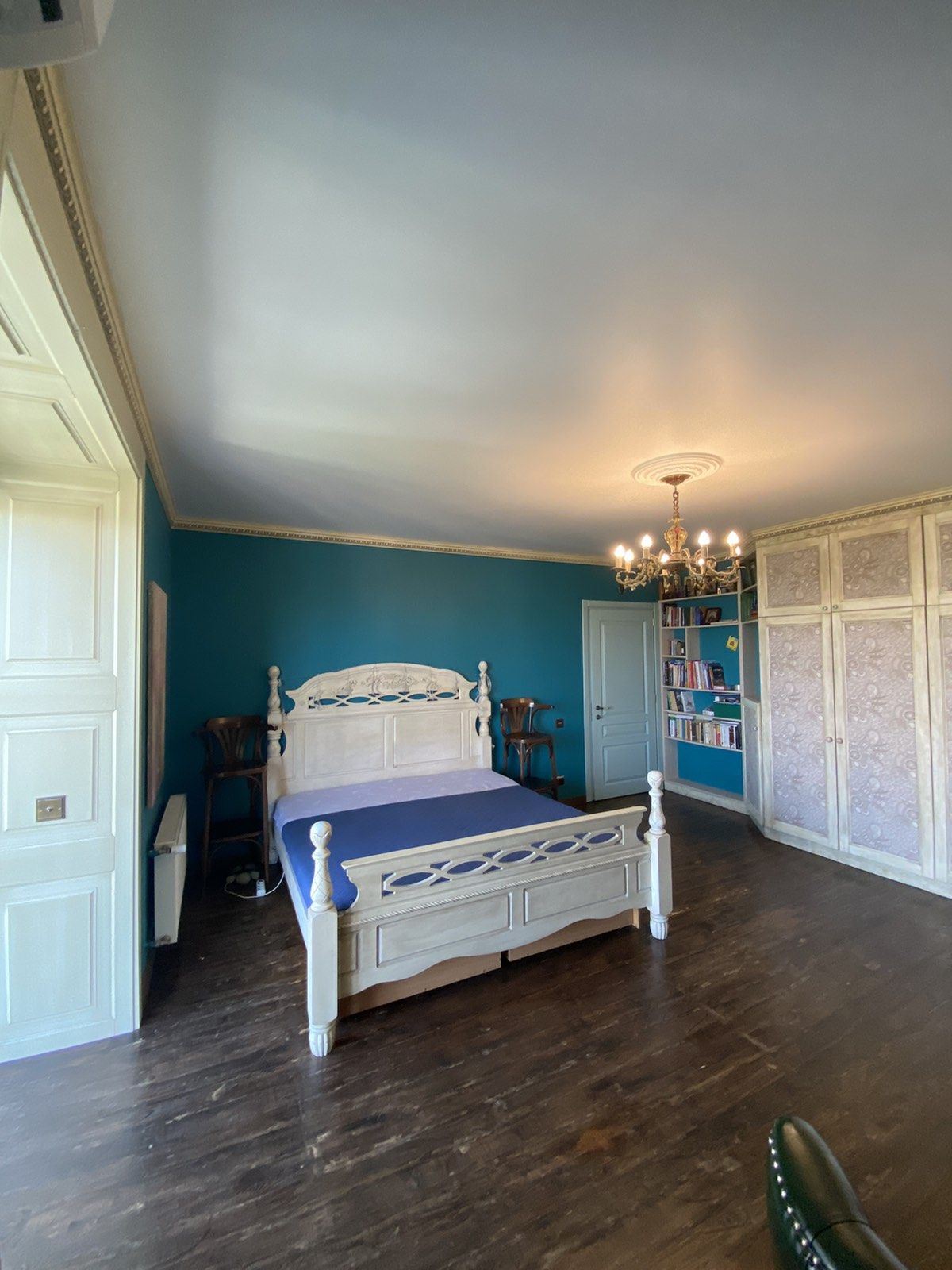 Apartment on Svetly Lane