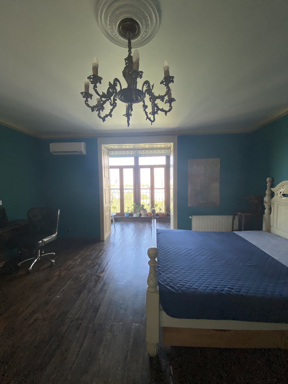 Apartment on Svetly Lane