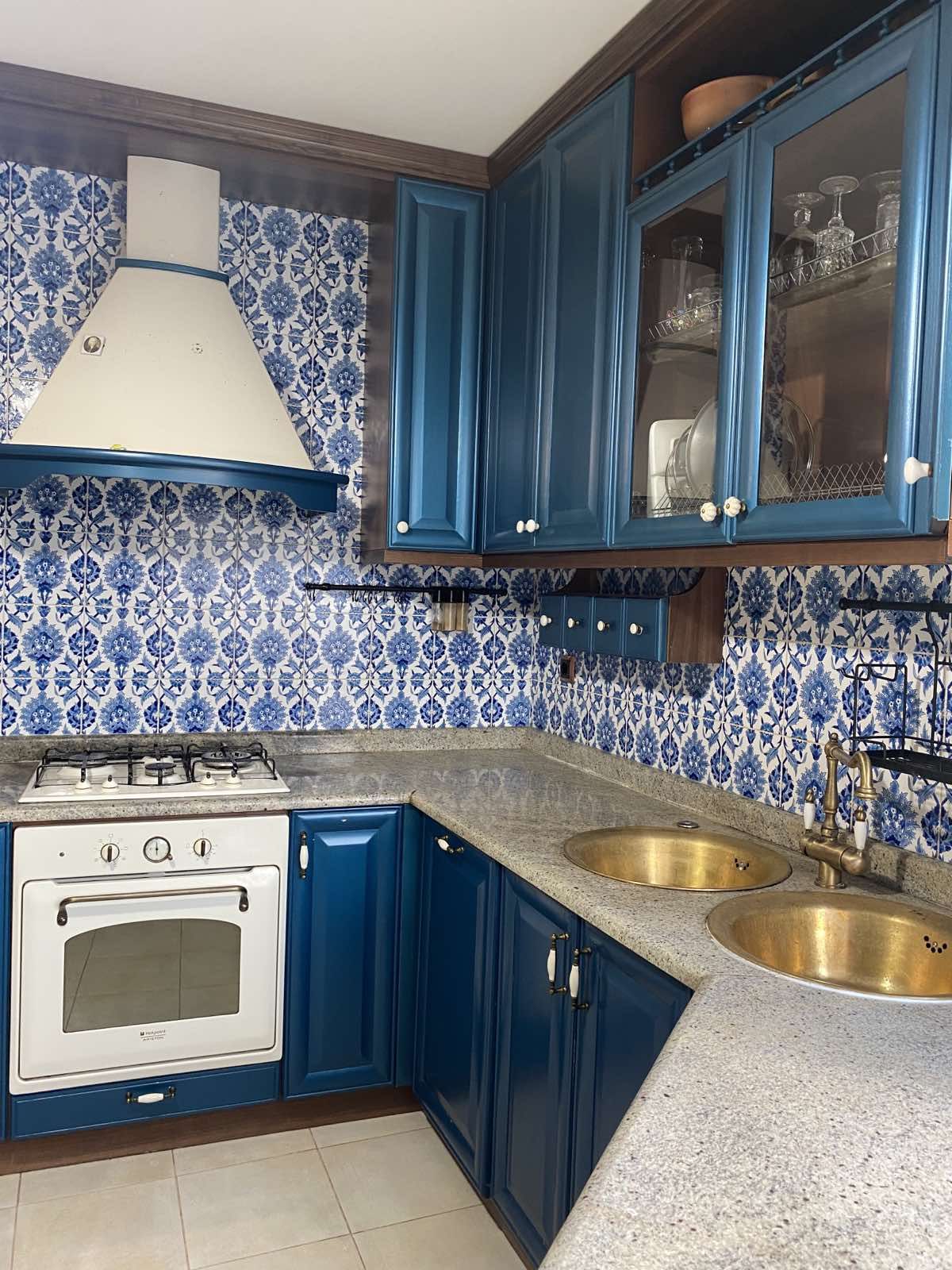 Apartment on Svetly Lane