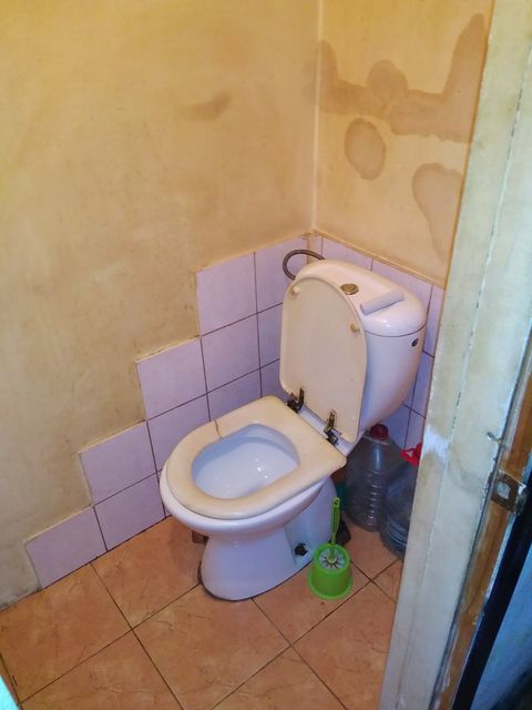 A room in a communal apartment on Staroportofrankivska Street