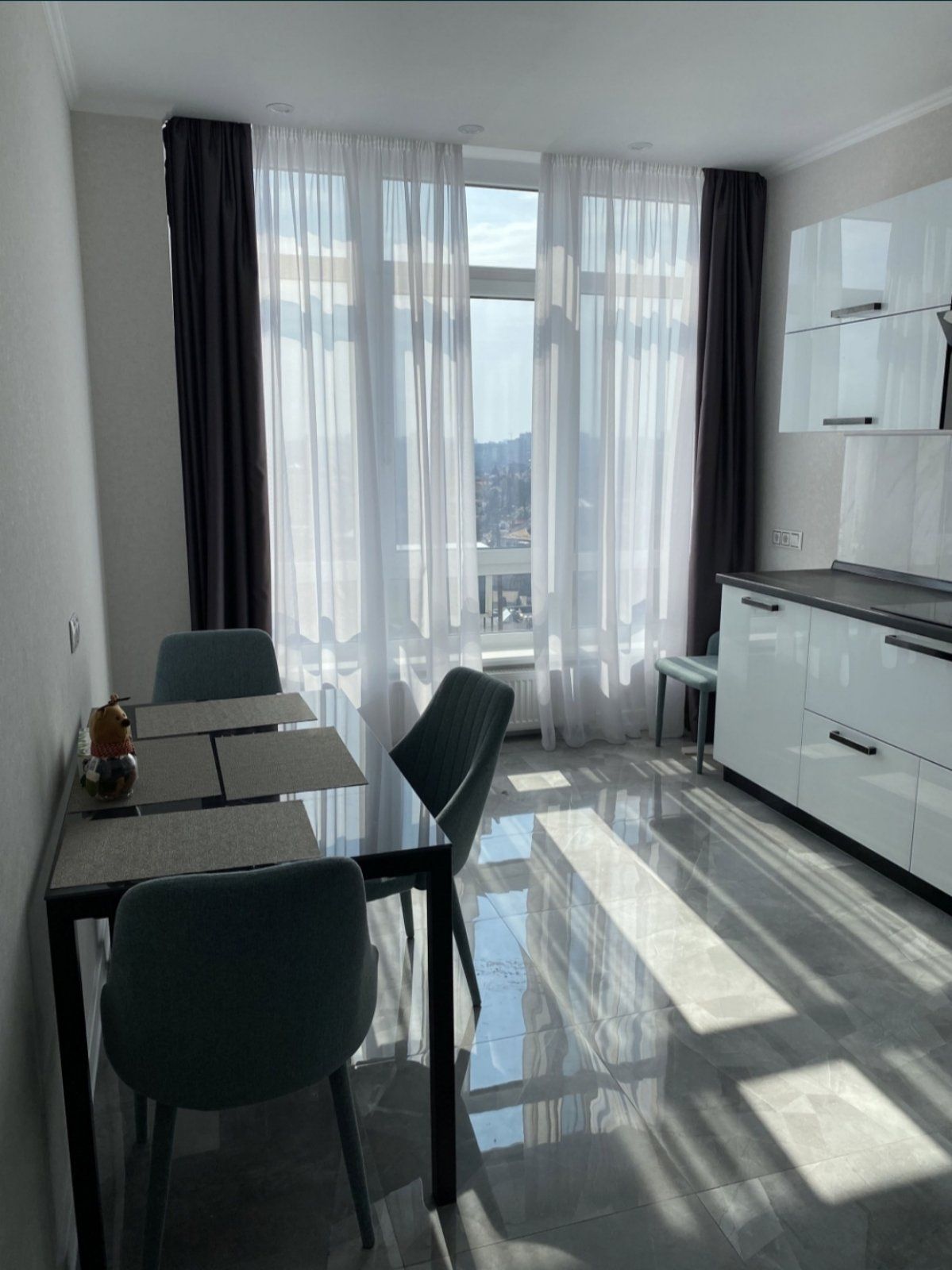 Apartment on Fontanska Road