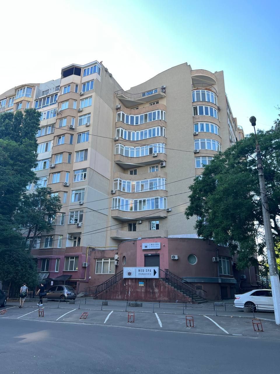 Apartment on Shampanskiy Lane
